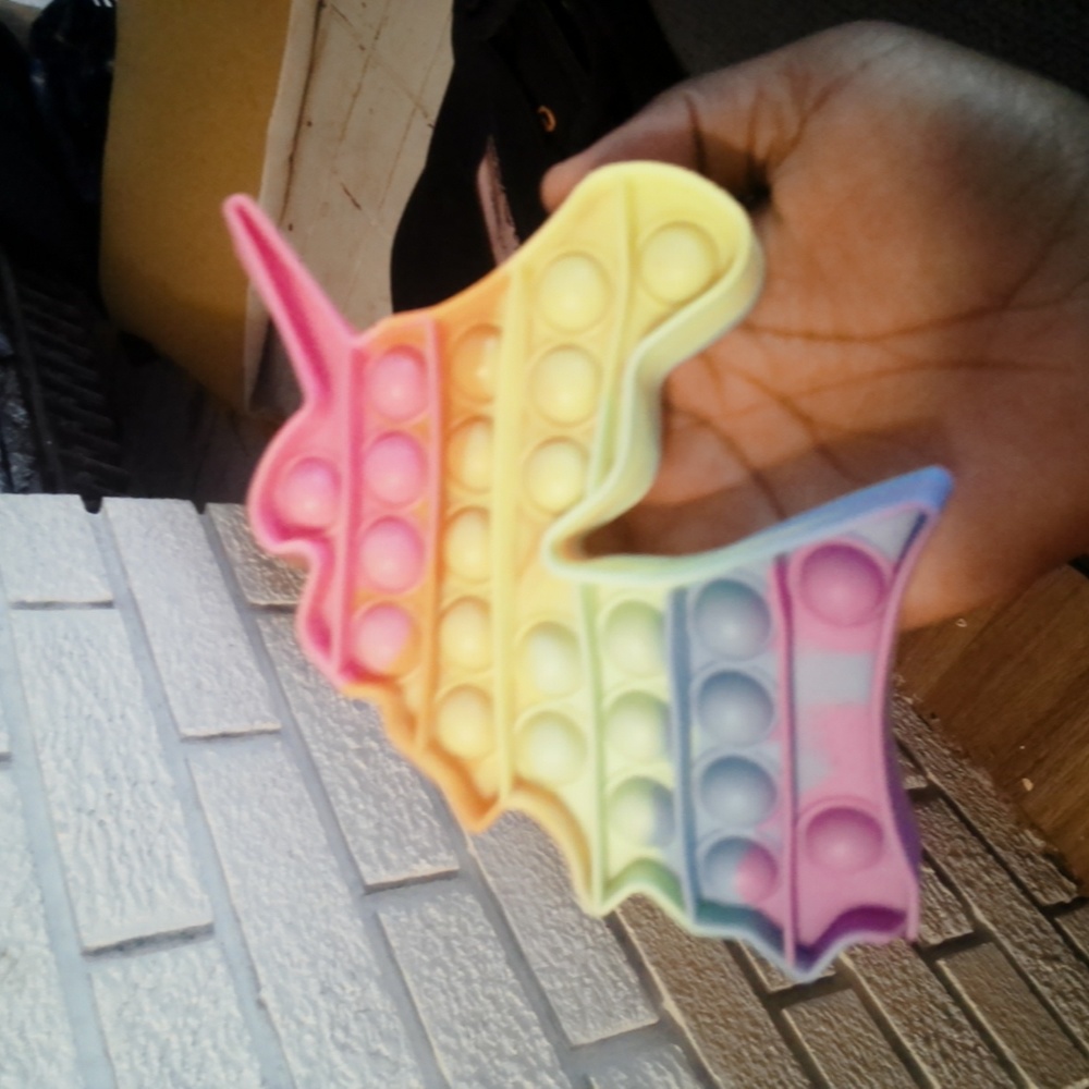 A unicorn pop it